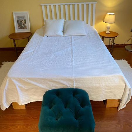 Cosy Bedroom For 2 With Balcony In A Family Villa Turnu Măgurele 외부 사진