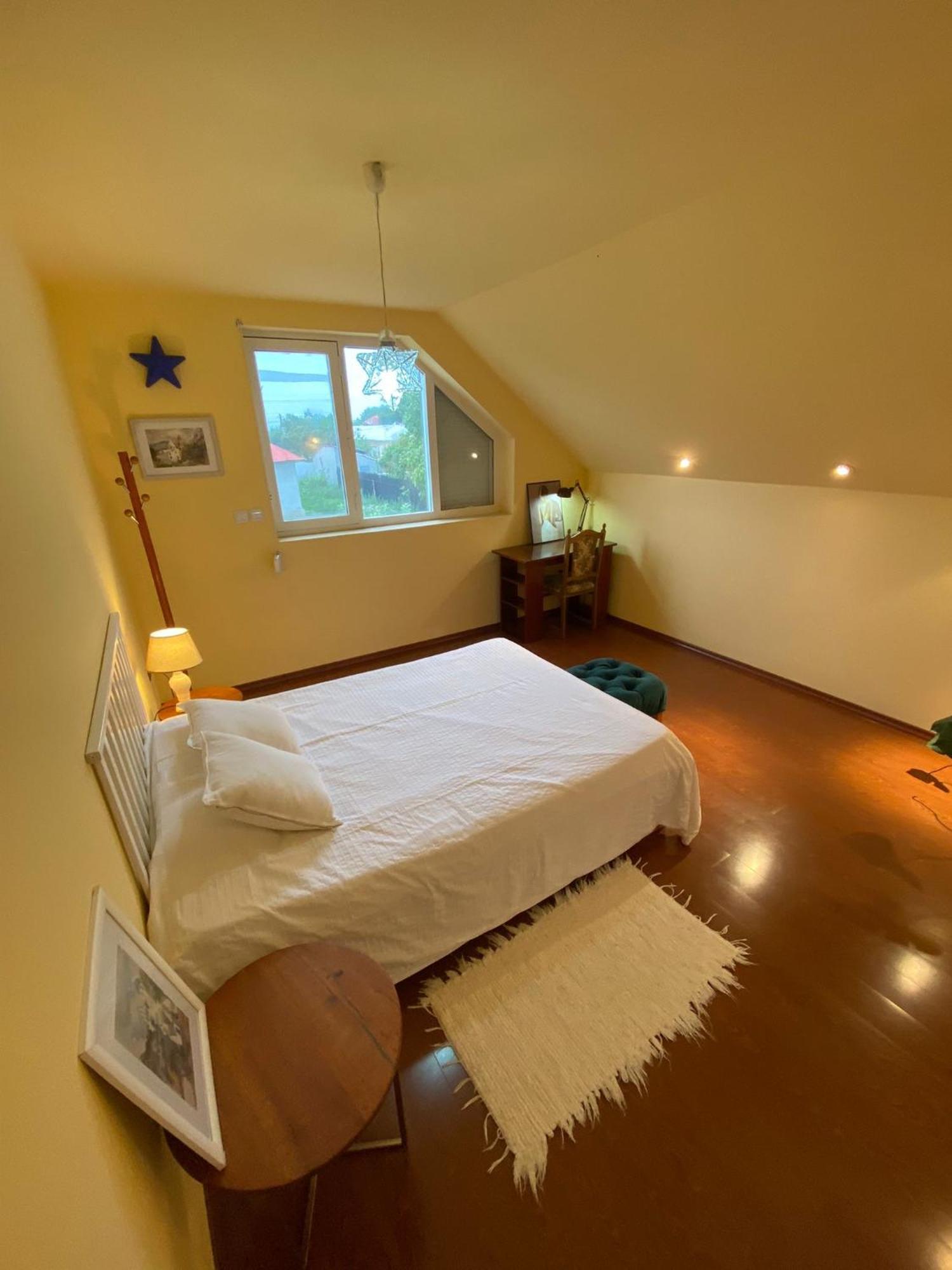 Cosy Bedroom For 2 With Balcony In A Family Villa Turnu Măgurele 외부 사진